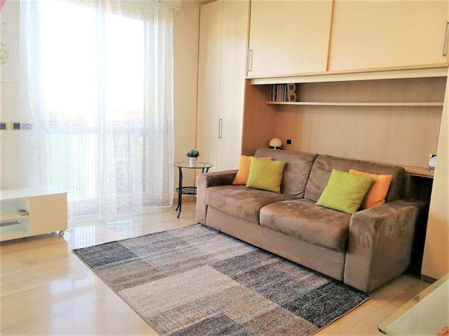Gef House - Studio Apartment Bande Nere Milán Exterior foto